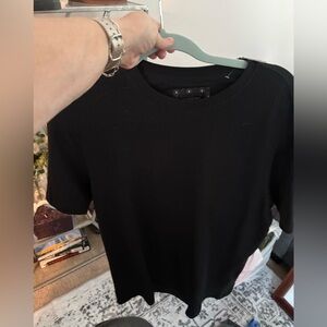 Cactus Man Ricky Singh Short Sleeve black crewneck shirt quilted detail size lg